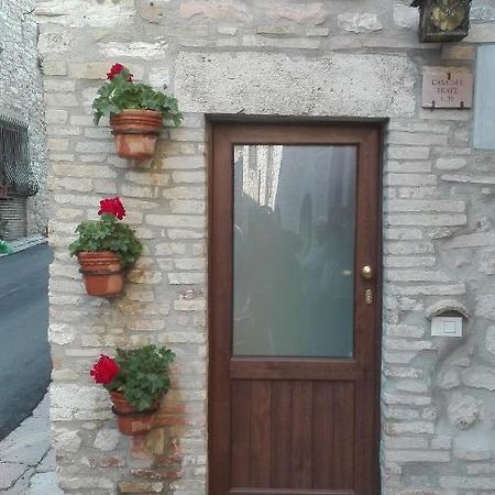 Casa Del Frate Leilighet Assisi Eksteriør bilde
