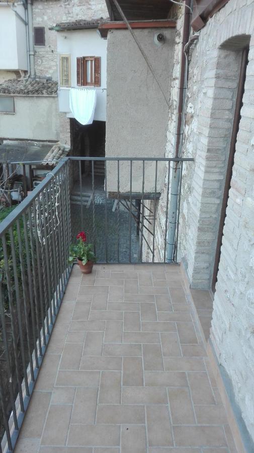 Casa Del Frate Leilighet Assisi Eksteriør bilde