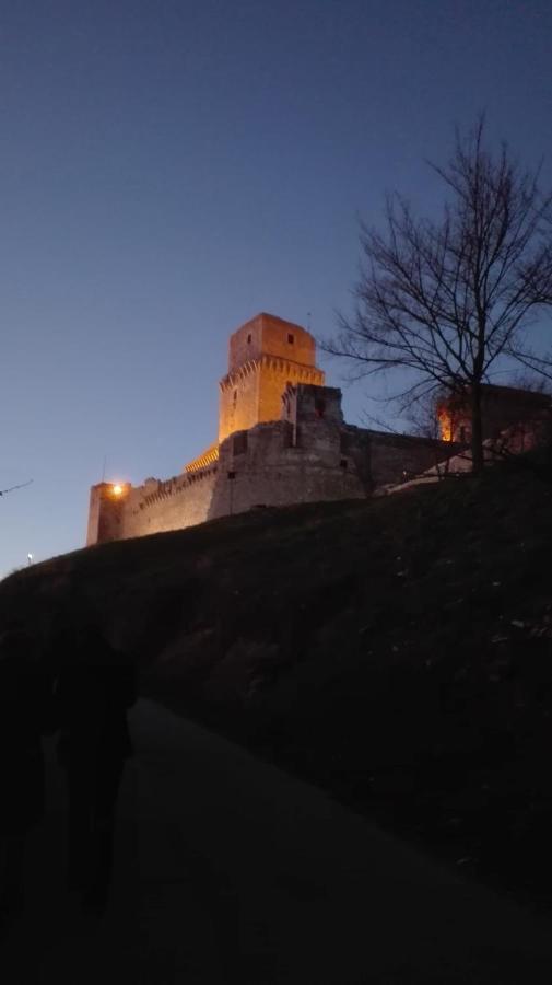 Casa Del Frate Leilighet Assisi Eksteriør bilde